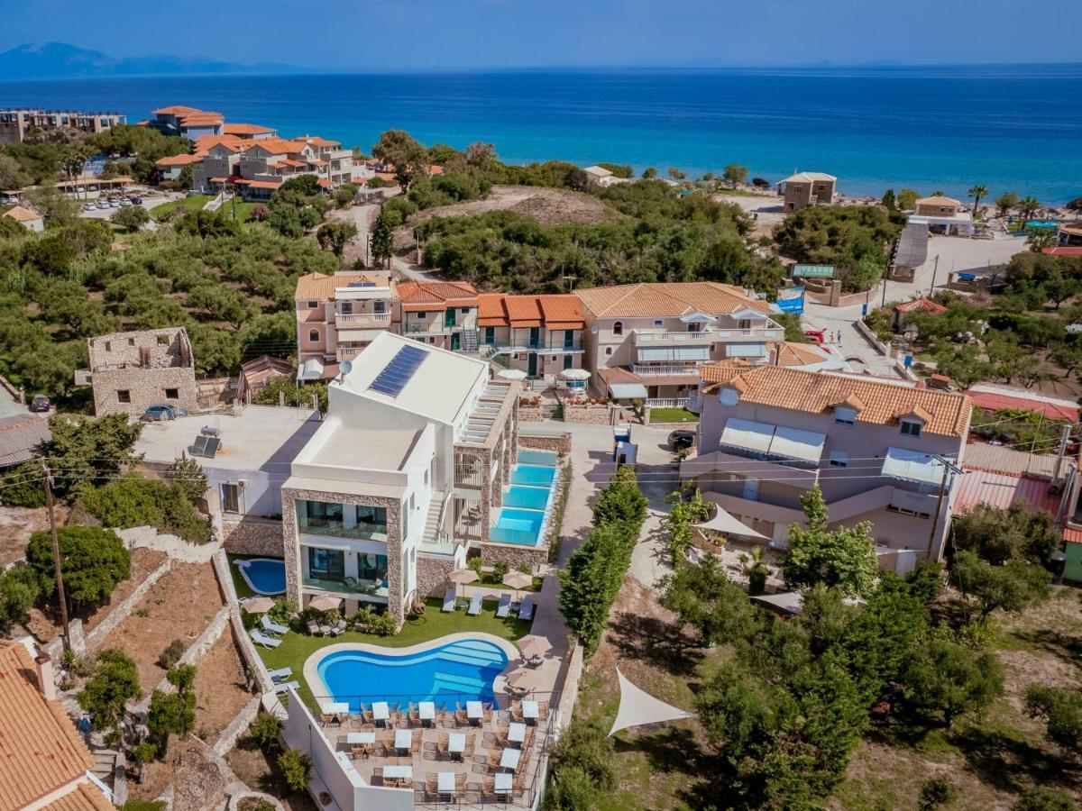 Lagoon Luxury Suites Vasilikí Extérieur photo