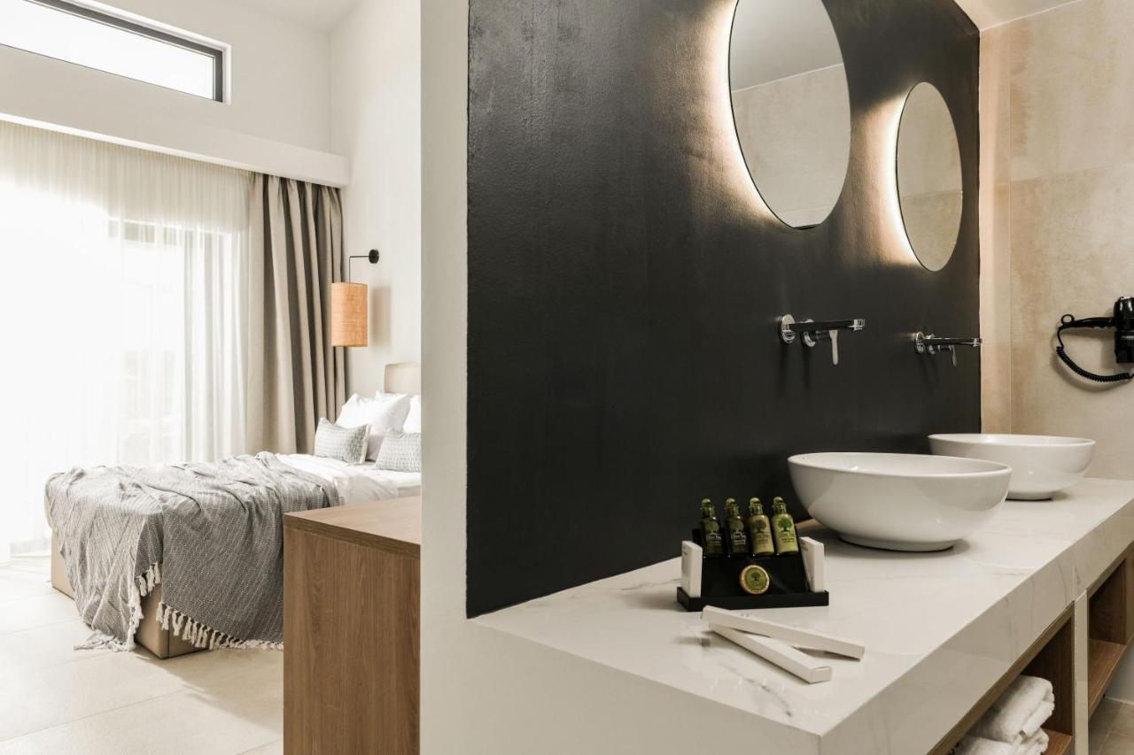 Lagoon Luxury Suites Vasilikí Extérieur photo