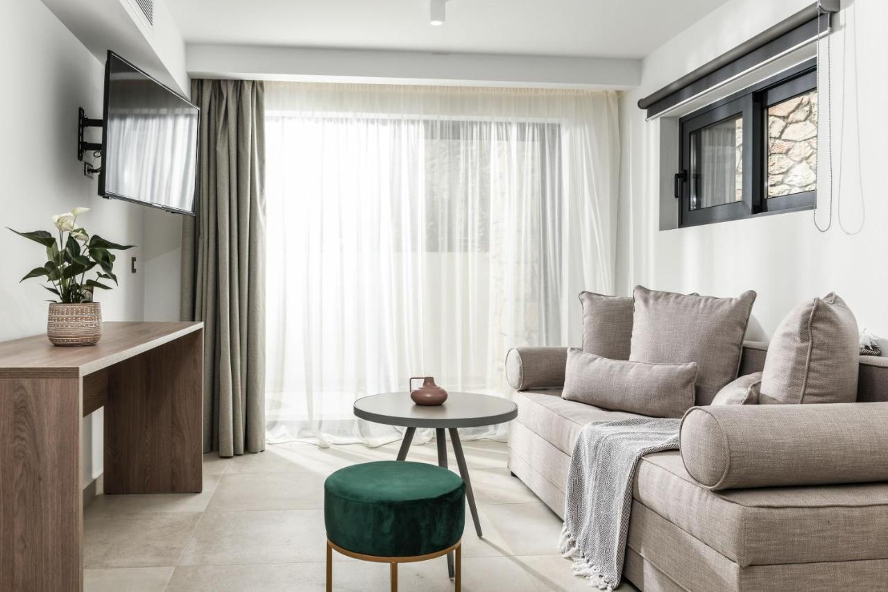 Lagoon Luxury Suites Vasilikí Extérieur photo
