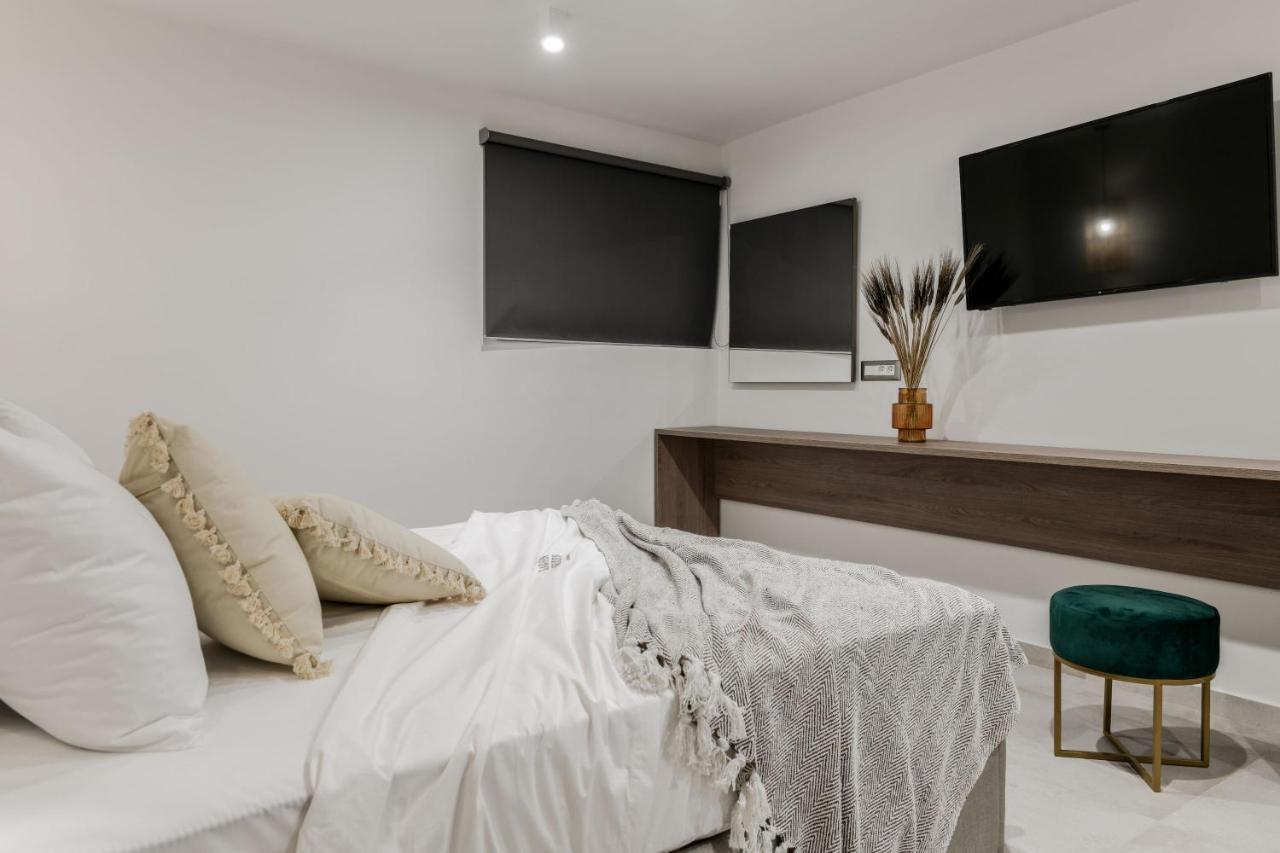 Lagoon Luxury Suites Vasilikí Extérieur photo